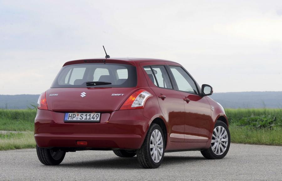  Suzuki Swift 2011 года  (фото 3 из 13)